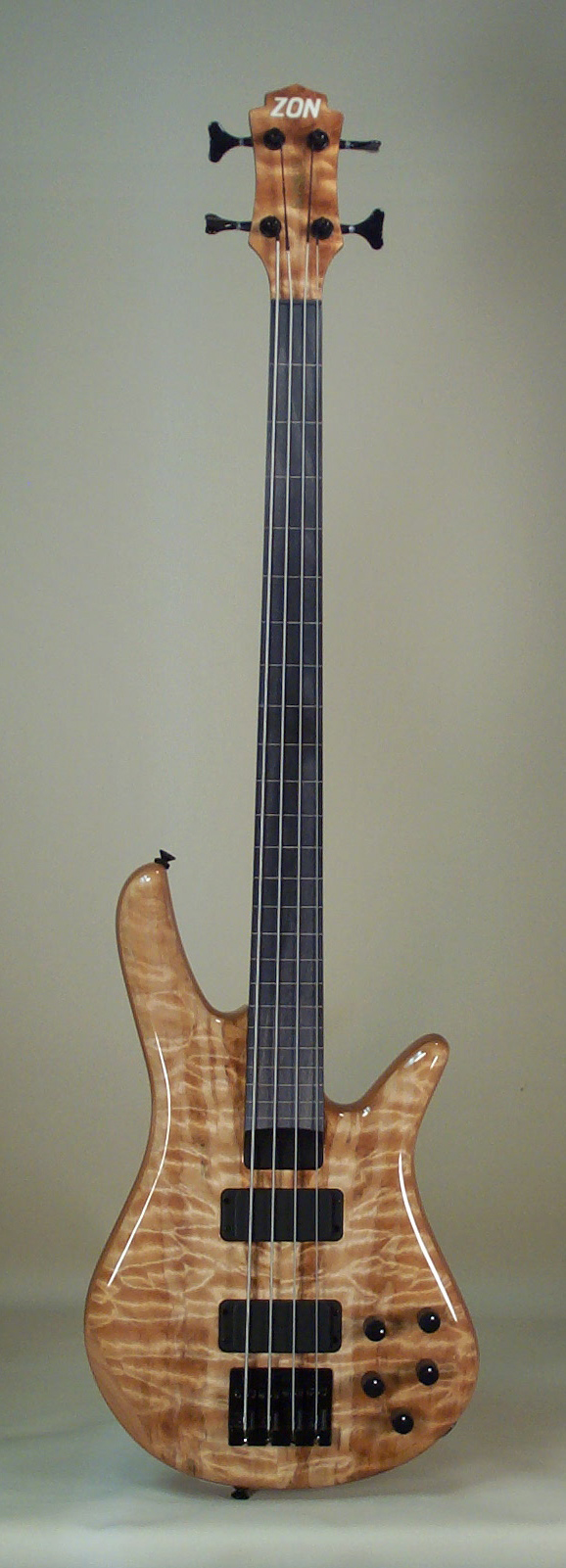 Zon bass deals